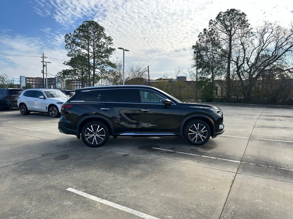 Used 2024 INFINITI QX60 Sensory w/ Vision Package image 4