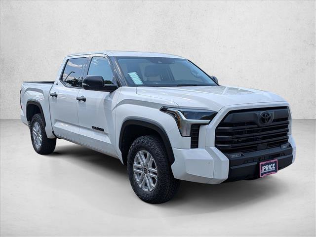 Used 2023 Toyota Tundra SR5 w/ SR5 Convenience Package AWD/4WD video 3
