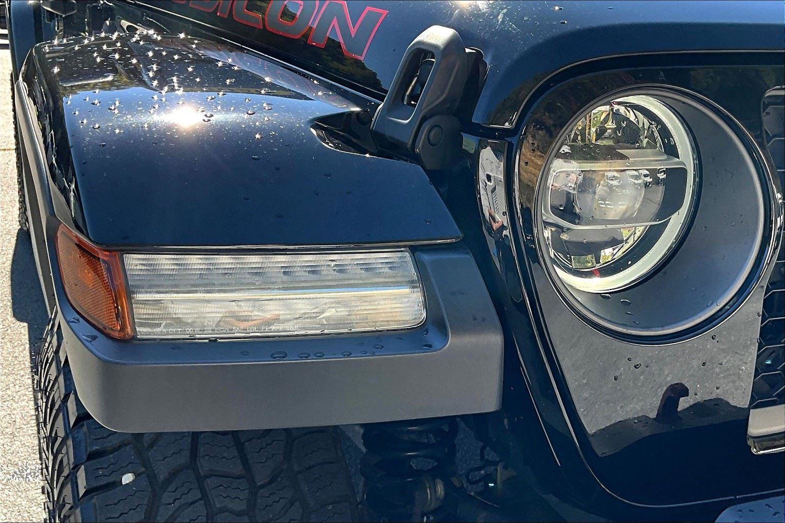 Used 2020 Jeep Gladiator Rubicon image 30