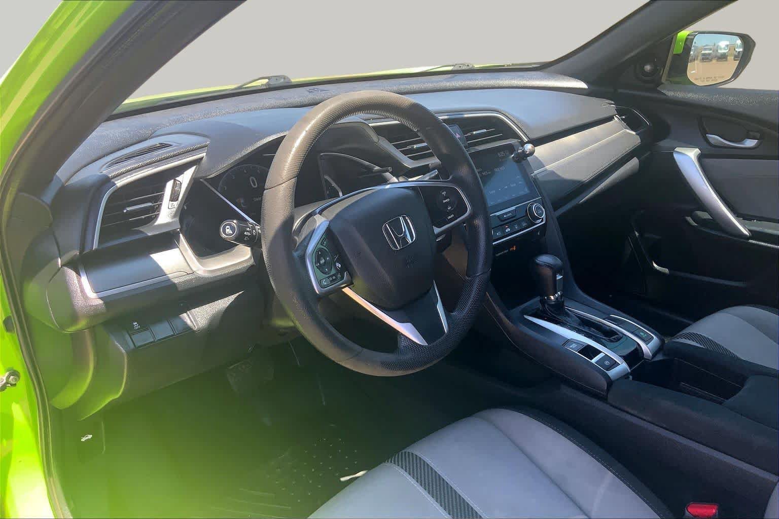 Used 2017 Honda Civic EX-T image 18