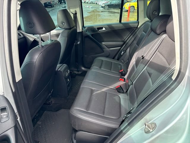 Used 2016 Volkswagen Tiguan SE image 15