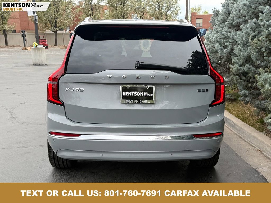 Used 2025 Volvo XC90 B5 Plus AWD/4WD image 7