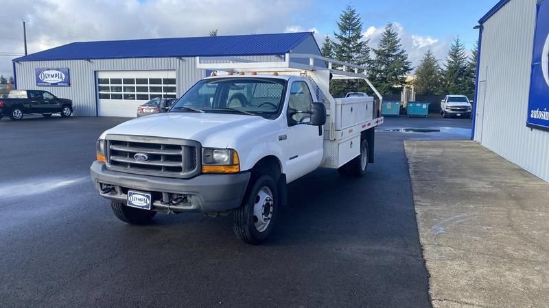 Used 2000 Ford F550 2WD Regular Cab Super Duty image 3