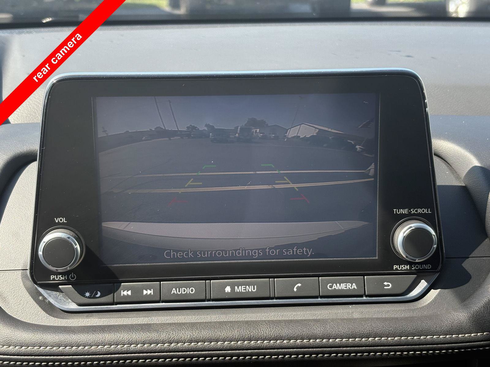 Used 2025 Nissan Rogue SV AWD/4WD image 5