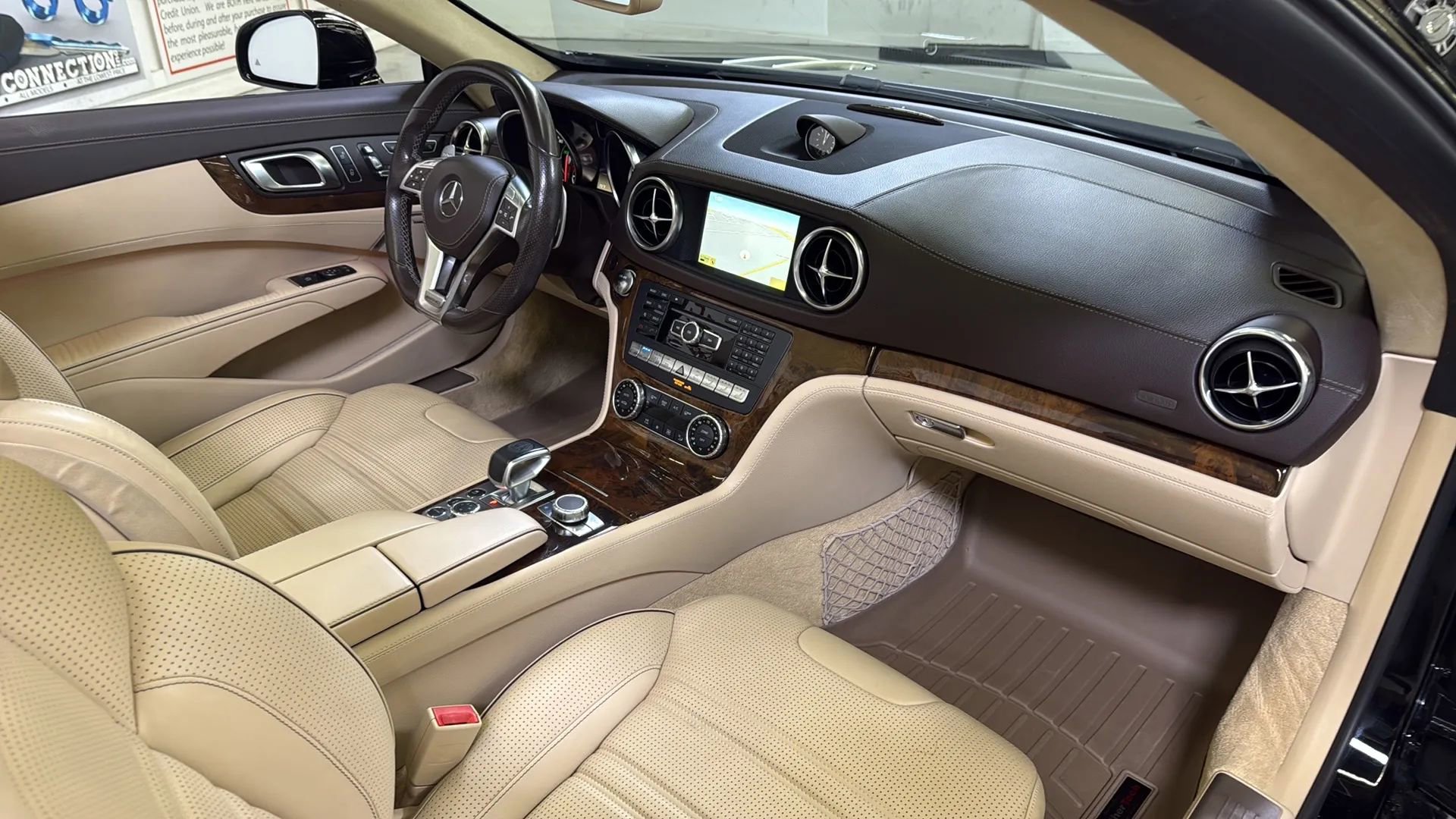Used 2013 Mercedes-Benz SL 63 AMG image 25