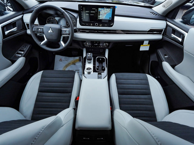 New 2026 Mitsubishi Outlander SE AWD/4WD image 37
