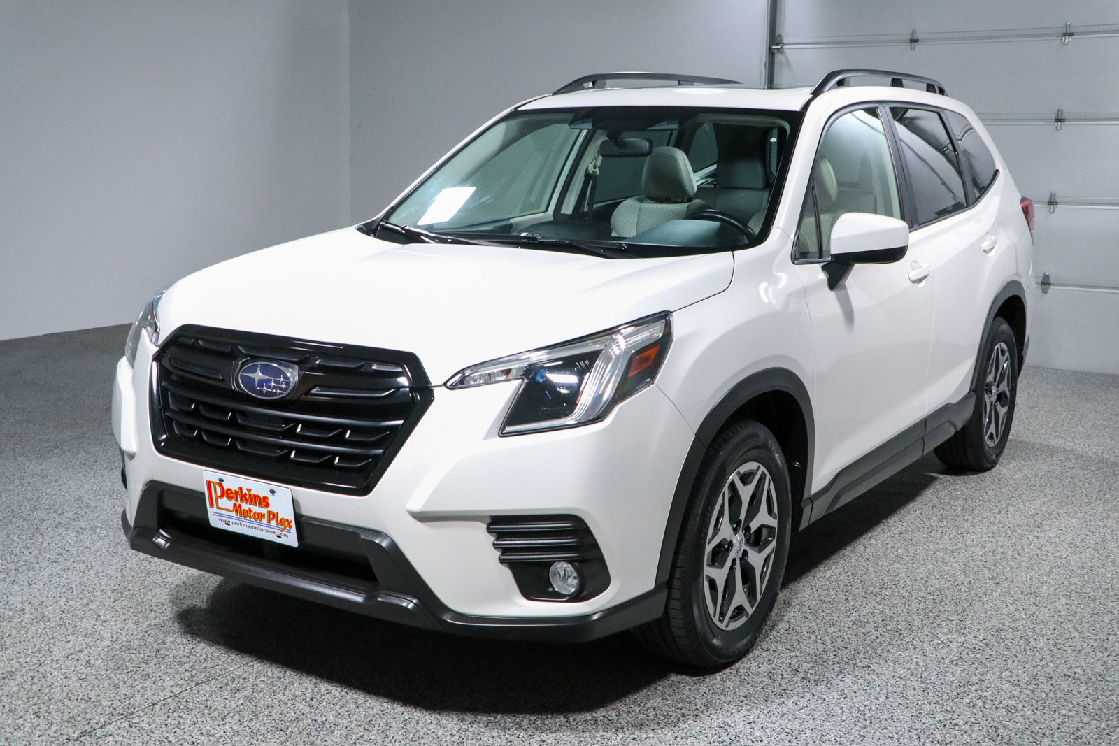Used 2023 Subaru Forester Premium AWD/4WD image 32