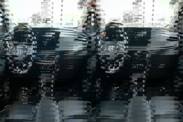 Used 2025 Buick Encore GX Avenir w/ Avenir Technology Package image 23