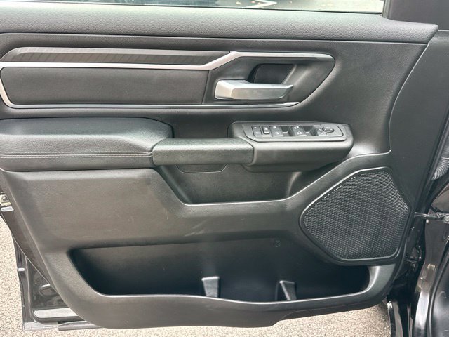 Used 2025 RAM 1500 Big Horn AWD/4WD image 4