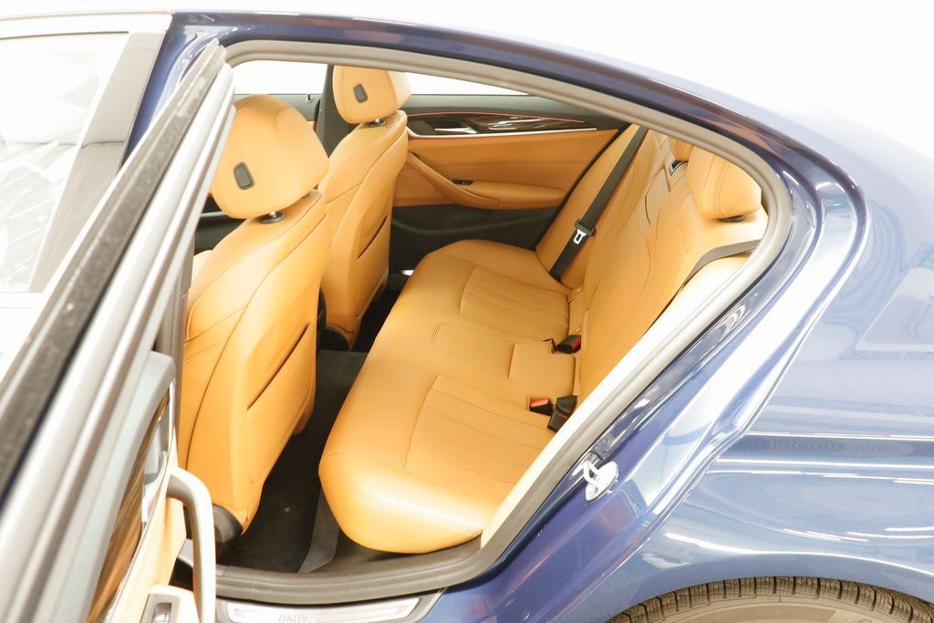 Certified 2022 BMW 530i xDrive image 15