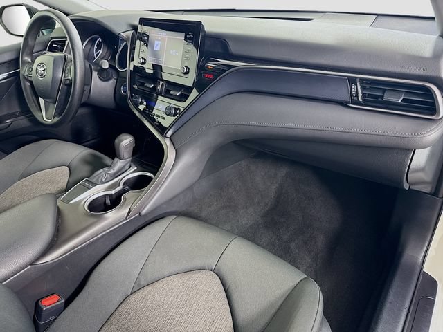 Used 2024 Toyota Camry LE w/ Convenience Package FWD image 31