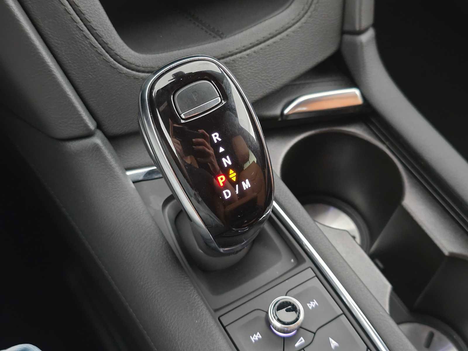 Used 2024 Cadillac XT5 Premium Luxury image 30