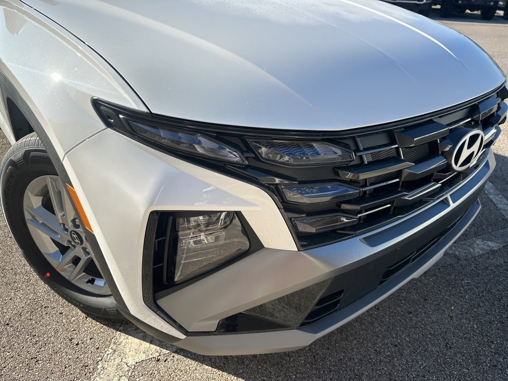 New 2026 Hyundai Tucson SE image 10