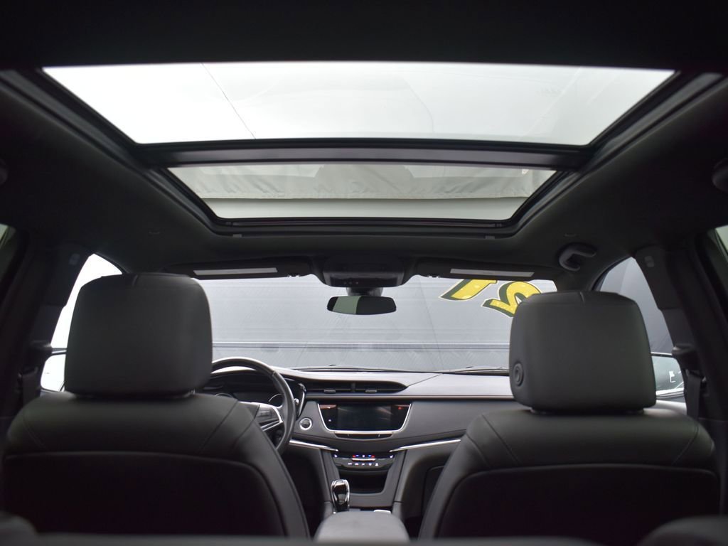 Used 2021 Cadillac XT5 Premium Luxury image 26