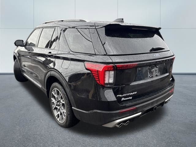 Used 2025 Ford Explorer Platinum w/ Ultimate Package image 2