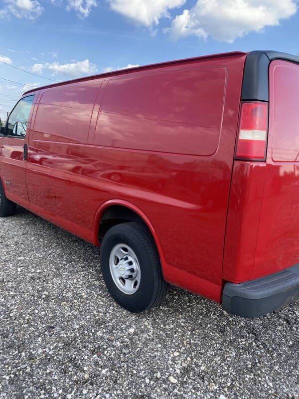 Used 2007 Chevrolet Express 3500 RWD image 5