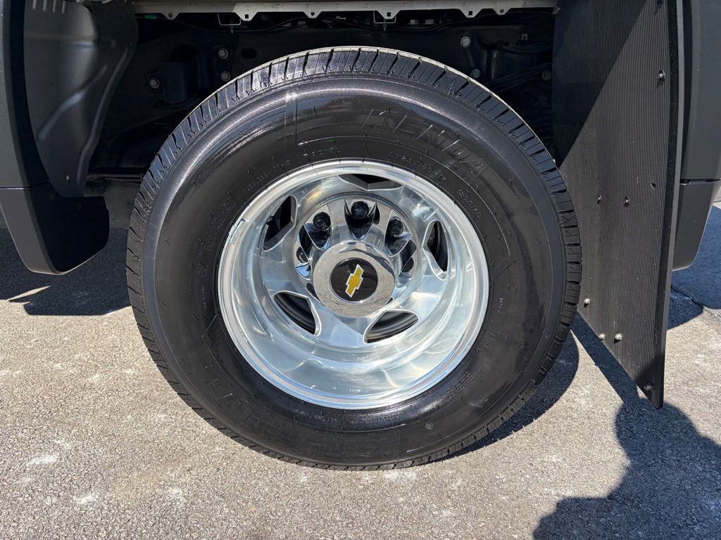 Used 2021 Chevrolet Silverado 3500 High Country image 17