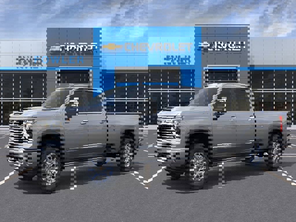 New 2025 Chevrolet Silverado 3500 High Country w/ High Country Premium Package video 2