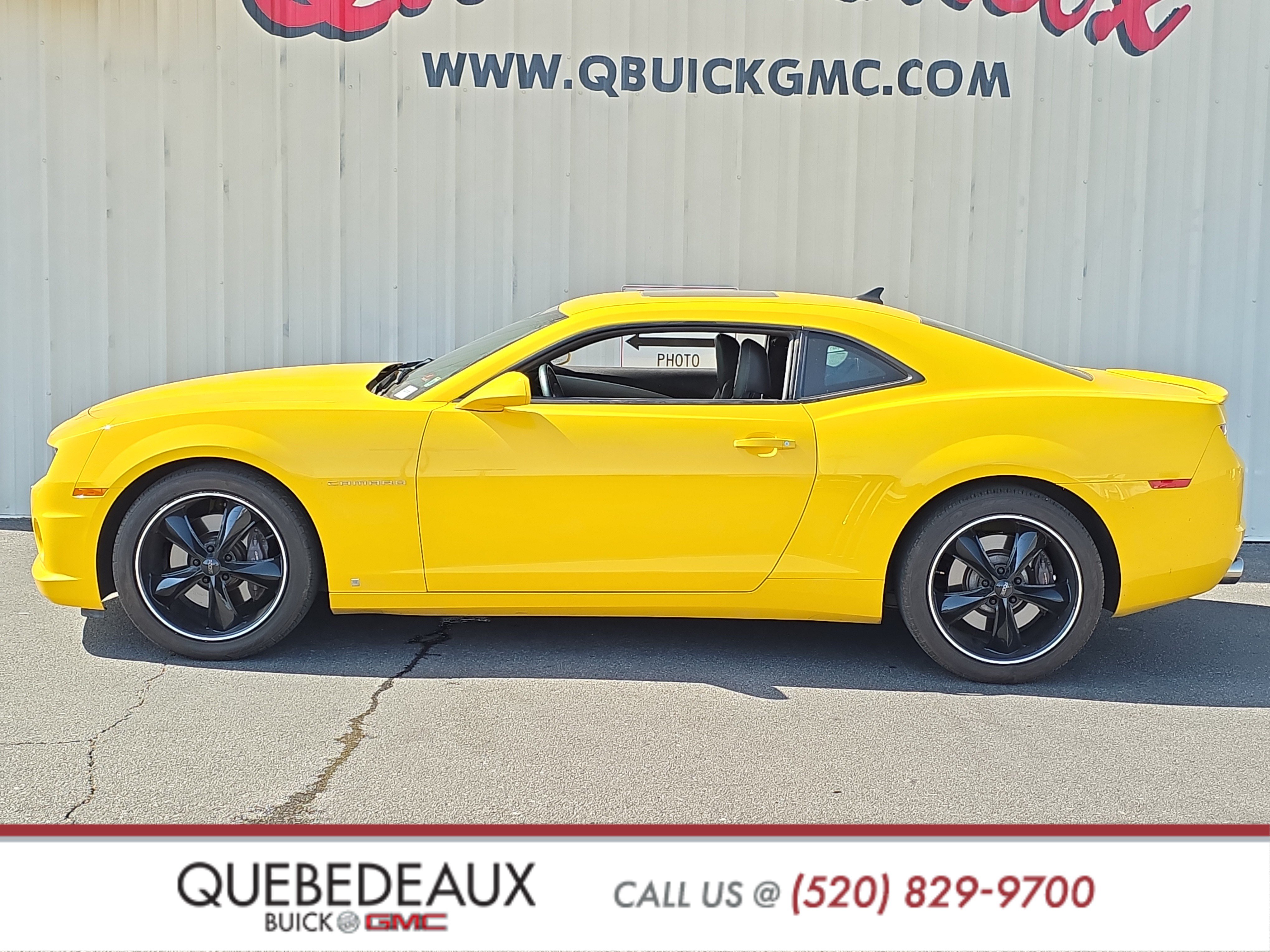 Used 2010 Chevrolet Camaro SS w/ RS Package RWD image 4