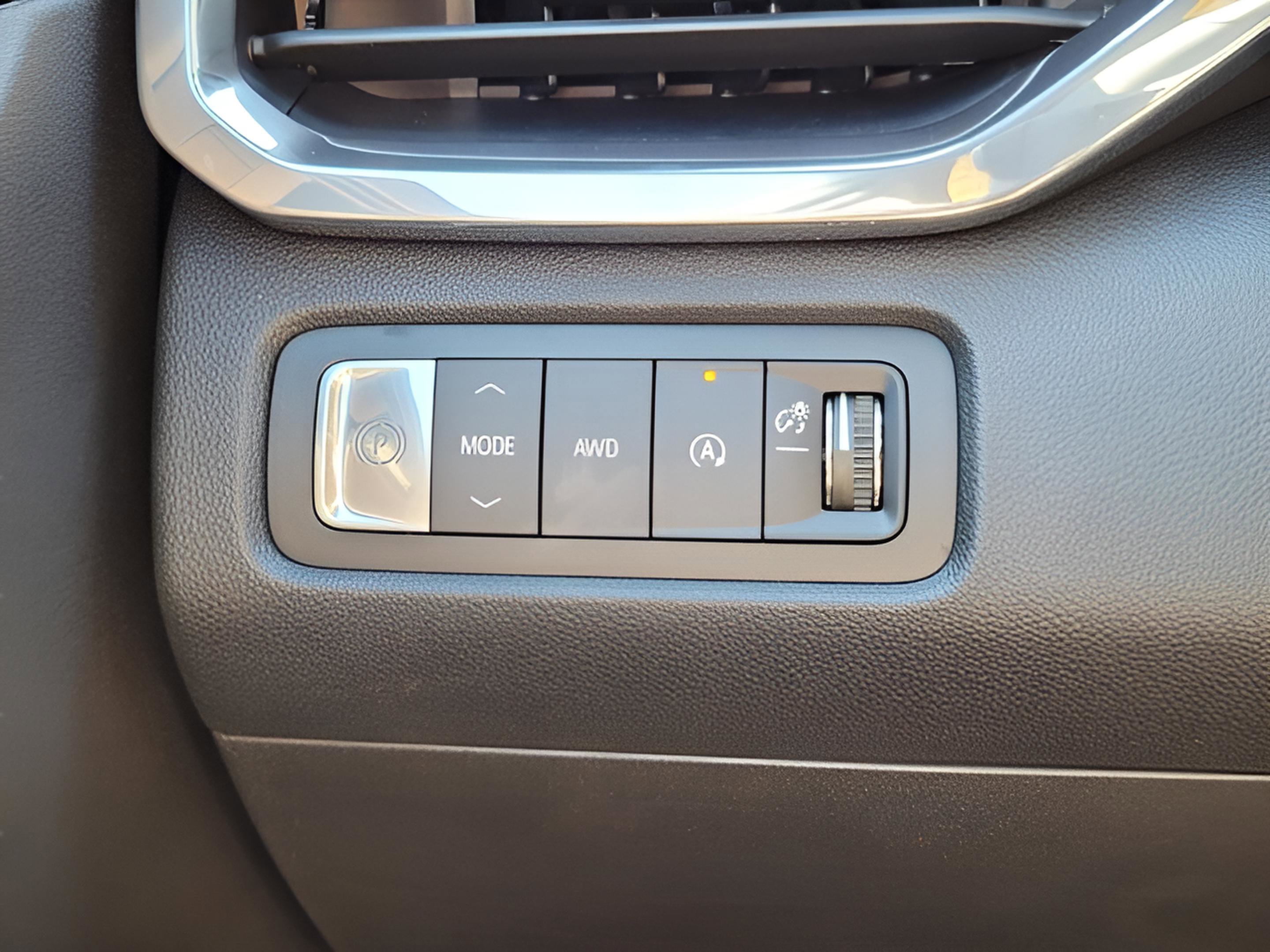 New 2026 GMC Acadia Elevation AWD/4WD image 32