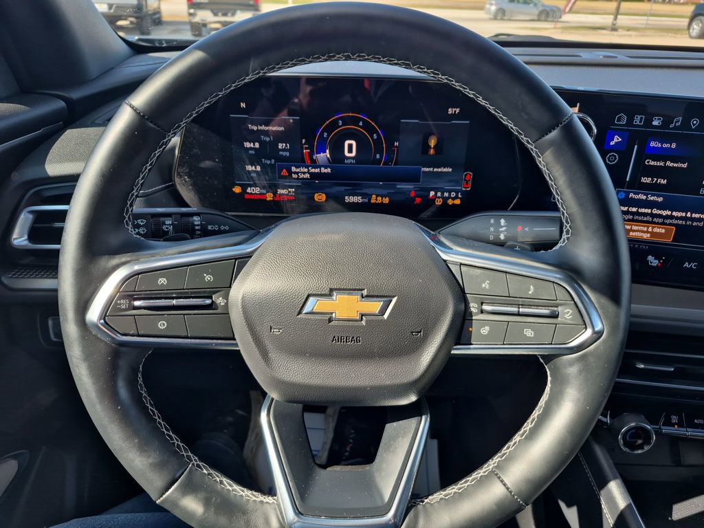 Used 2025 Chevrolet Traverse LT AWD/4WD image 14