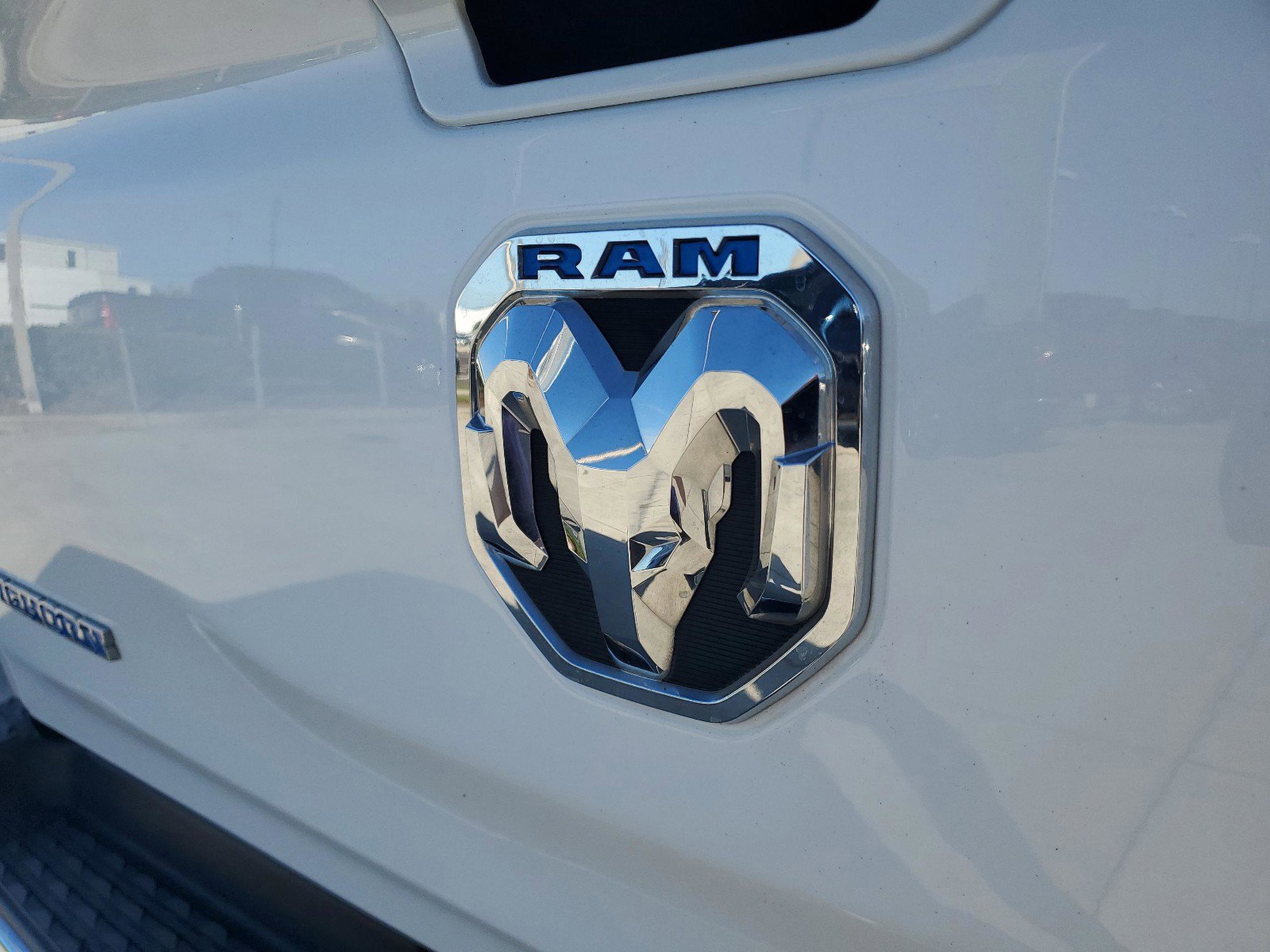 Certified 2022 RAM 1500 Big Horn image 30