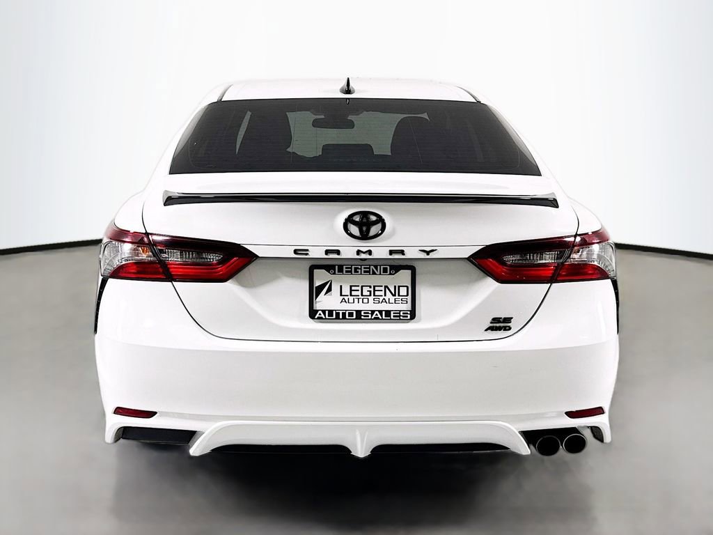Used 2021 Toyota Camry SE image 8
