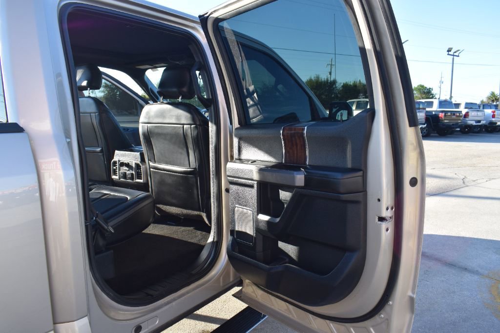 Used 2017 Ford F150 Platinum w/ Technology Package image 14