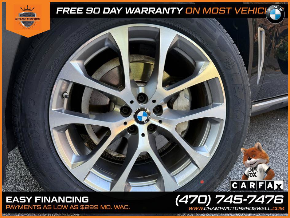 Used 2019 BMW X5 xDrive40i w/ Premium Package 2 AWD/4WD image 4