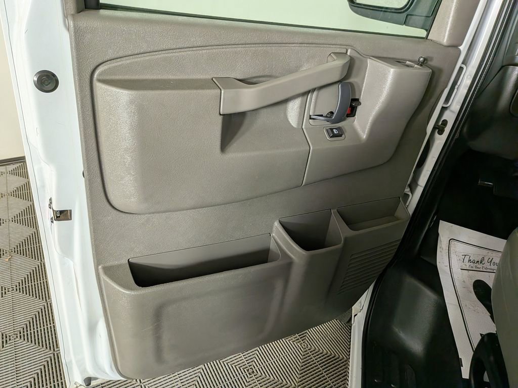 Used 2023 Chevrolet Express 2500 w/ Driver Convenience Package RWD image 19