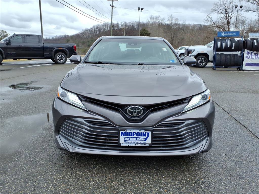 Used 2020 Toyota Camry XLE w/ Navigation Package image 9