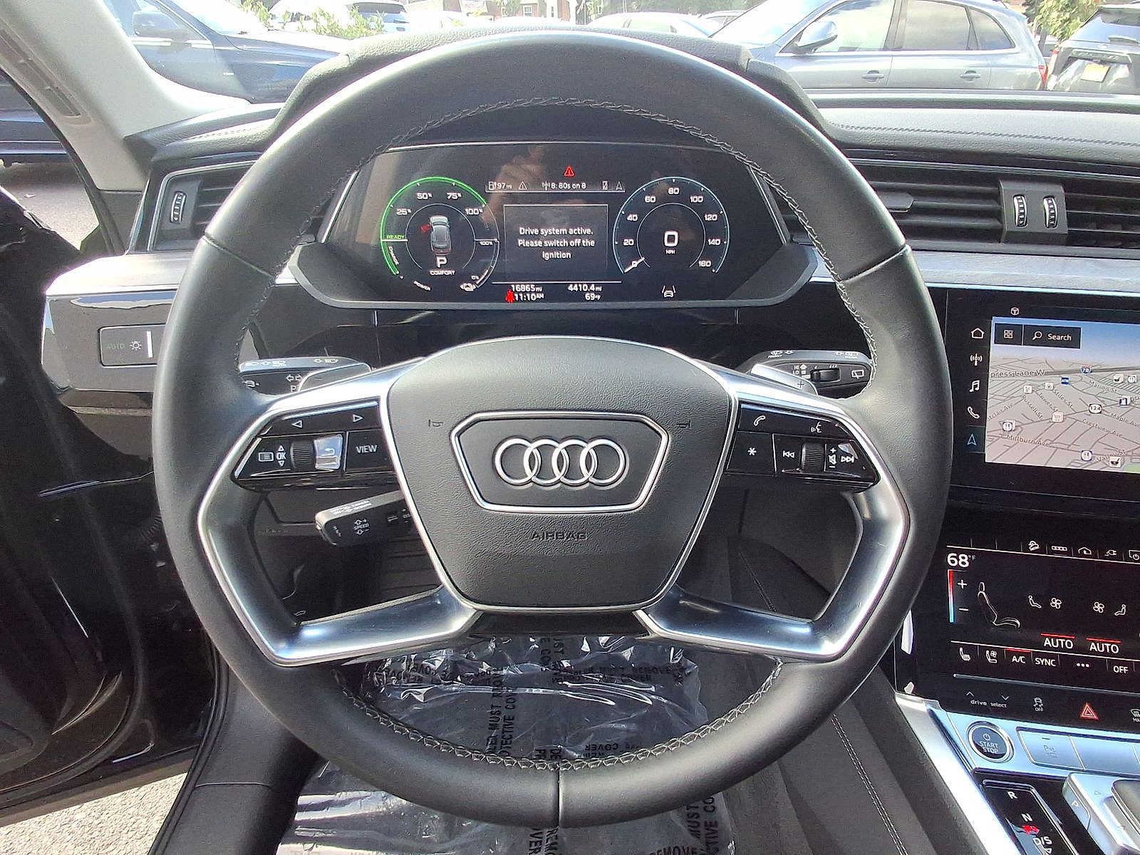 Used 2024 Audi Q8 e-tron Premium Plus w/ Premium Plus Package AWD/4WD image 22