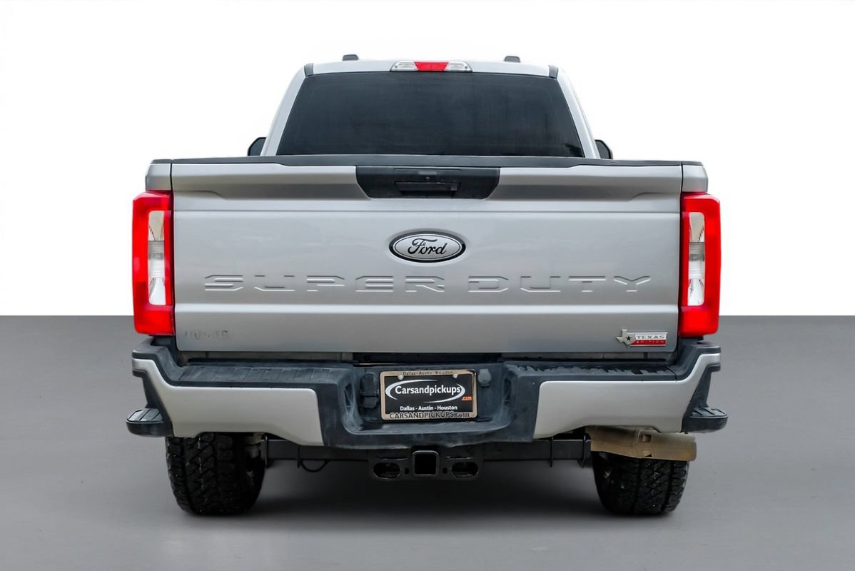 Used 2023 Ford F250 XLT AWD/4WD image 9