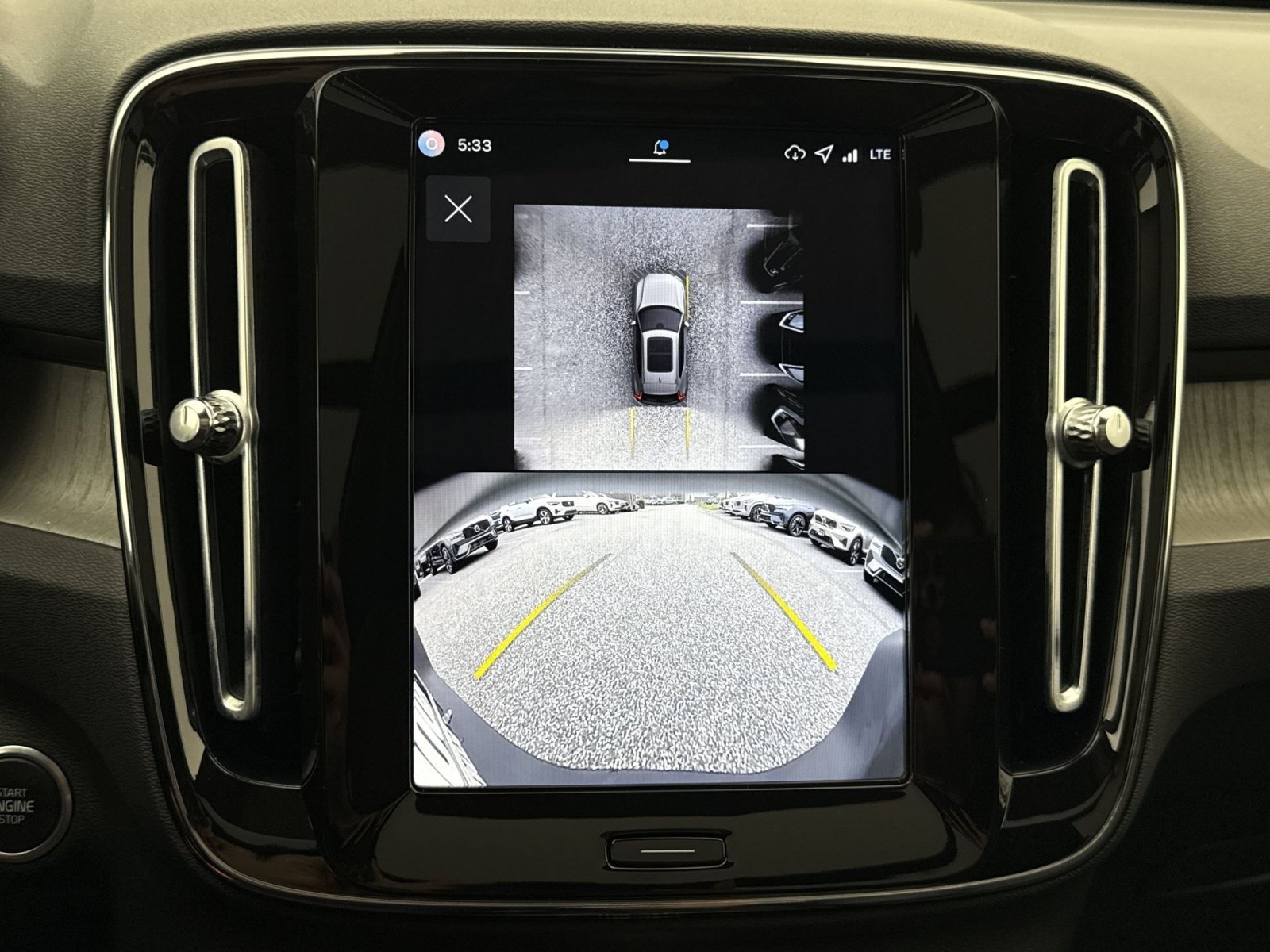 New 2026 Volvo XC40 B5 Plus w/ Protection Package Premier AWD/4WD image 27