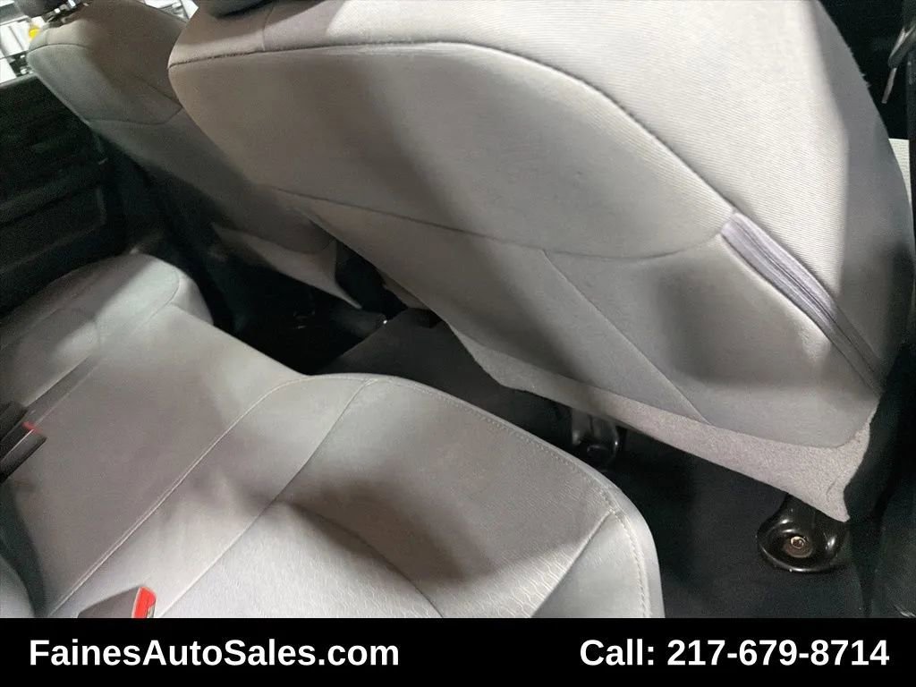 Used 2018 RAM 1500 Express w/ Black Ram 1500 Express Group image 40