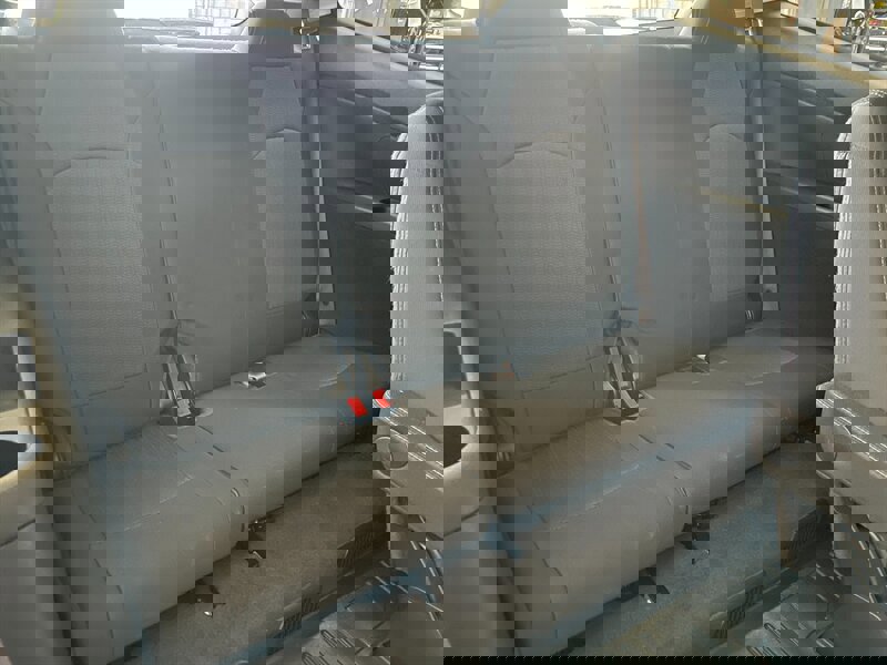 Used 2016 Chevrolet Traverse LT FWD image 21