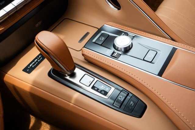 Used 2025 Lexus LC 500 Coupe w/ Bespoke Build Package RWD image 28