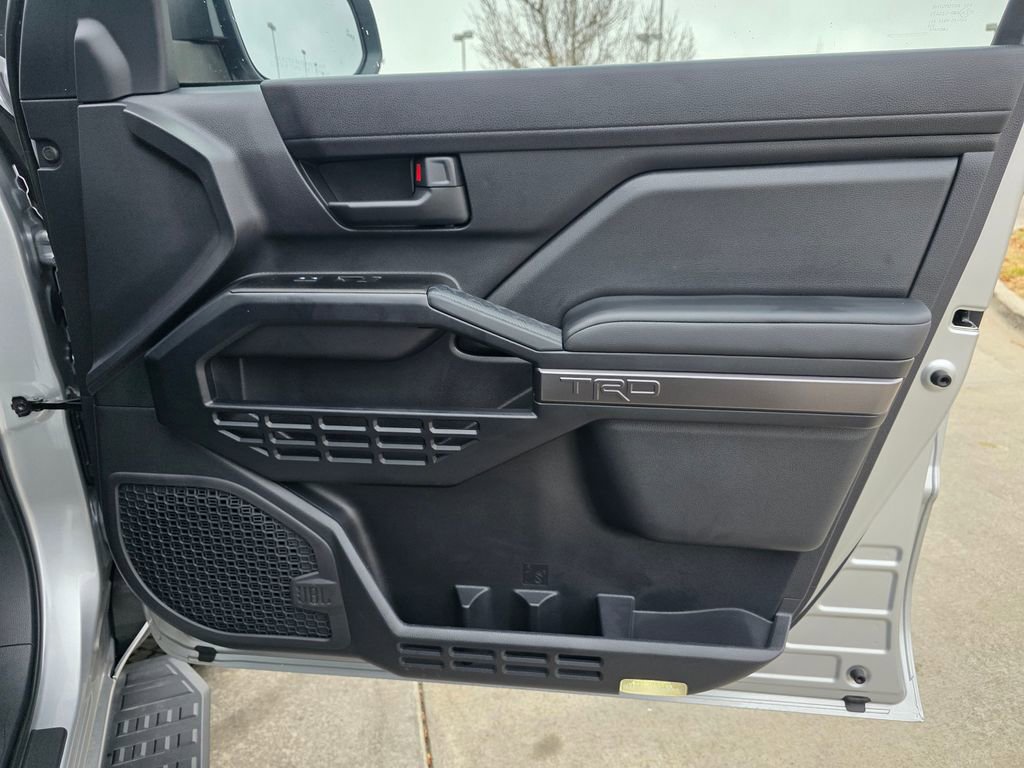 Used 2025 Toyota 4Runner TRD Off-Road Premium image 29