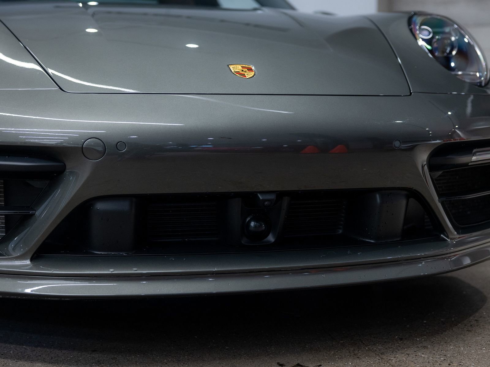 Certified 2020 Porsche 911 Carrera S w/ Premium Package RWD image 18