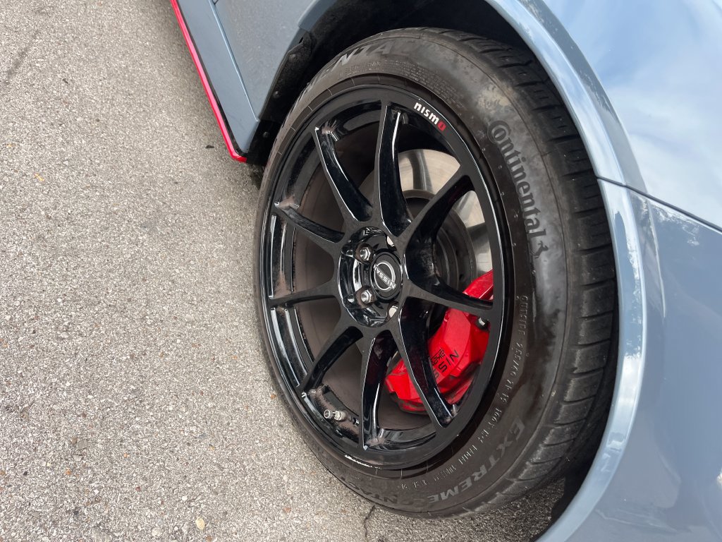 Used 2024 Nissan Z NISMO w/ Floor Mat Package RWD image 37