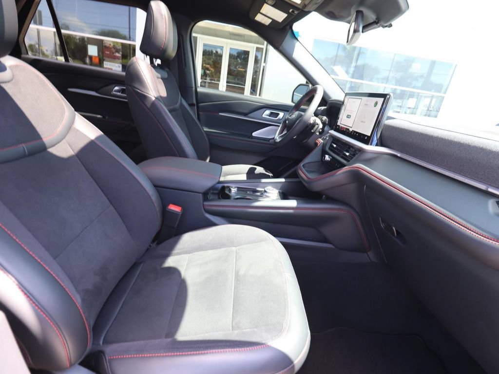 Used 2026 Ford Explorer ST w/ Sun And Sound Package RWD image 23