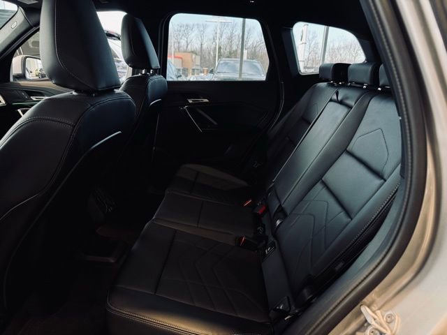 Used 2026 BMW X1 xDrive28i image 18