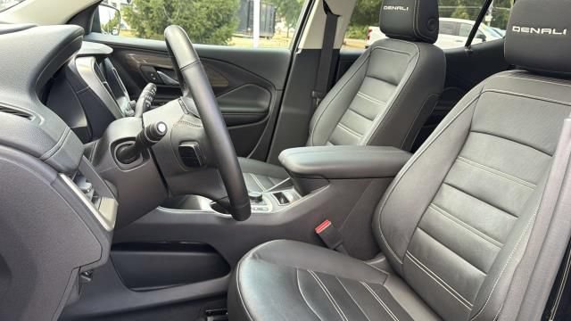 Certified 2024 GMC Terrain Denali w/ Denali Premium Package AWD/4WD image 7