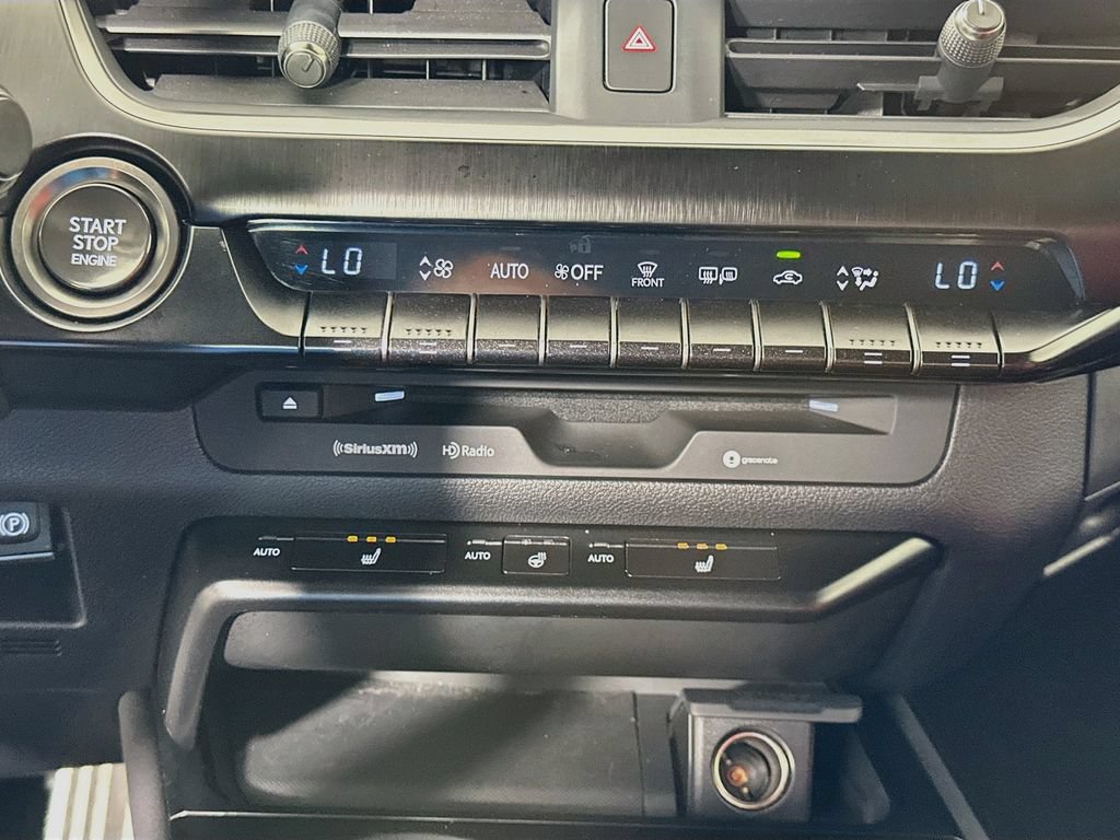 Used 2019 Lexus UX 200 F Sport FWD image 15