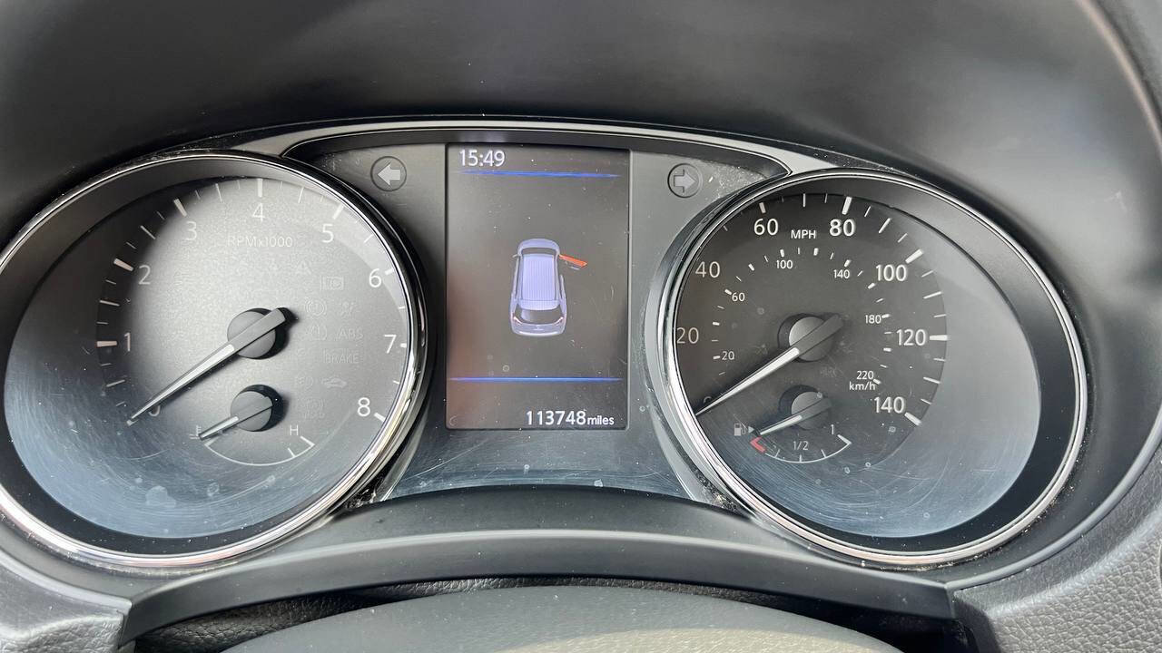 Used 2019 Nissan Rogue SV w/ Sun & Sound Touring Package image 25