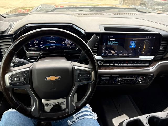 Used 2024 Chevrolet Silverado 2500 LT image 10
