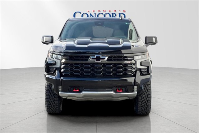 Used 2022 Chevrolet Silverado 1500 ZR2 w/ Technology Package image 9