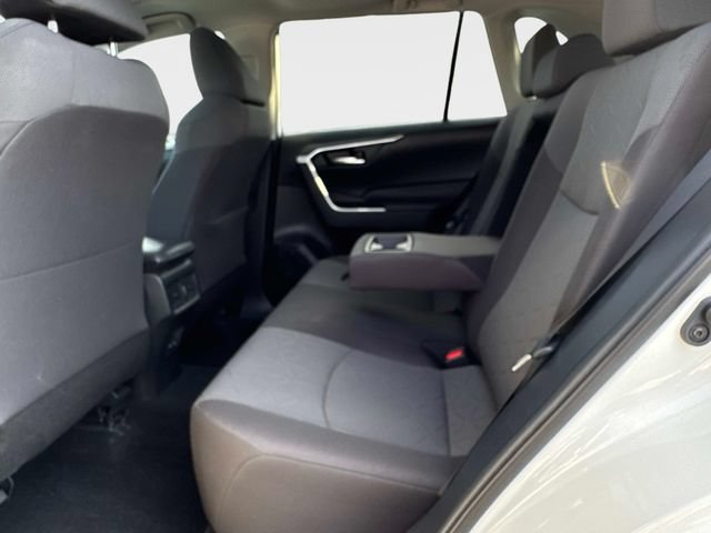 Used 2021 Toyota RAV4 XLE w/ Convenience Package AWD/4WD image 11