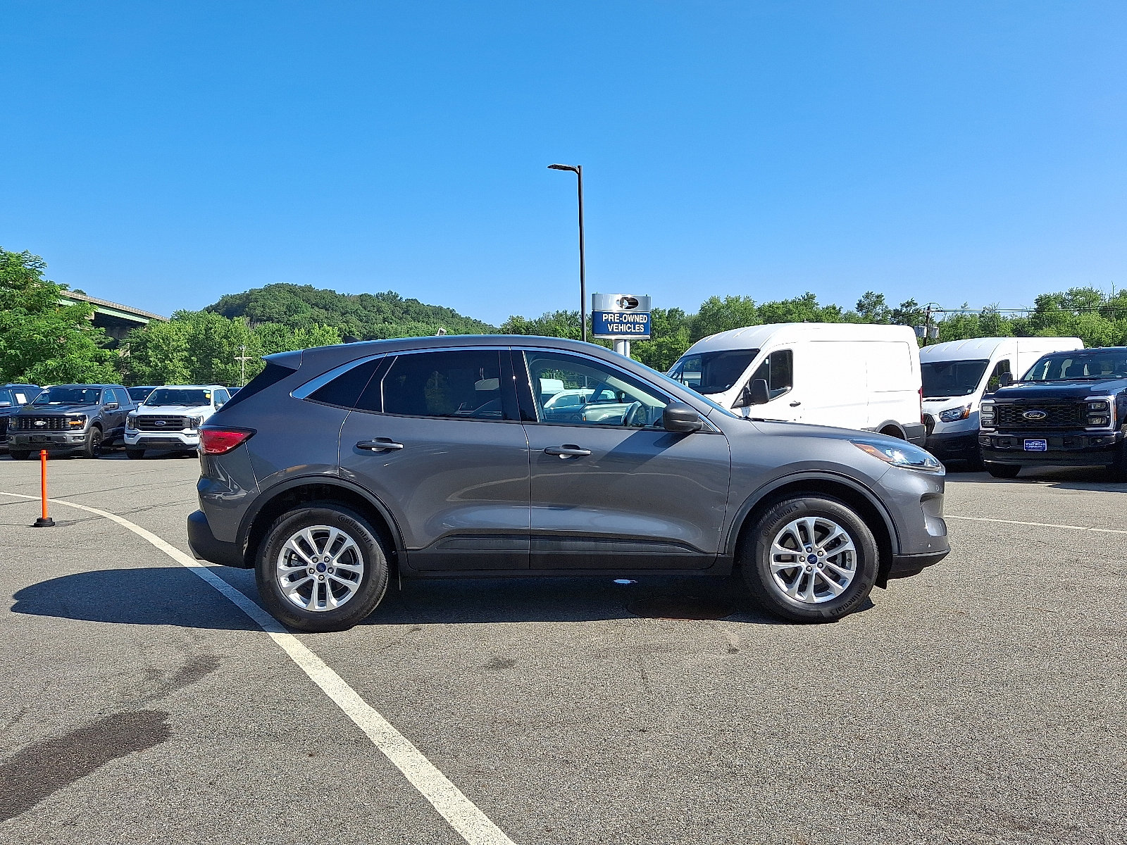 Certified 2022 Ford Escape SE image 12