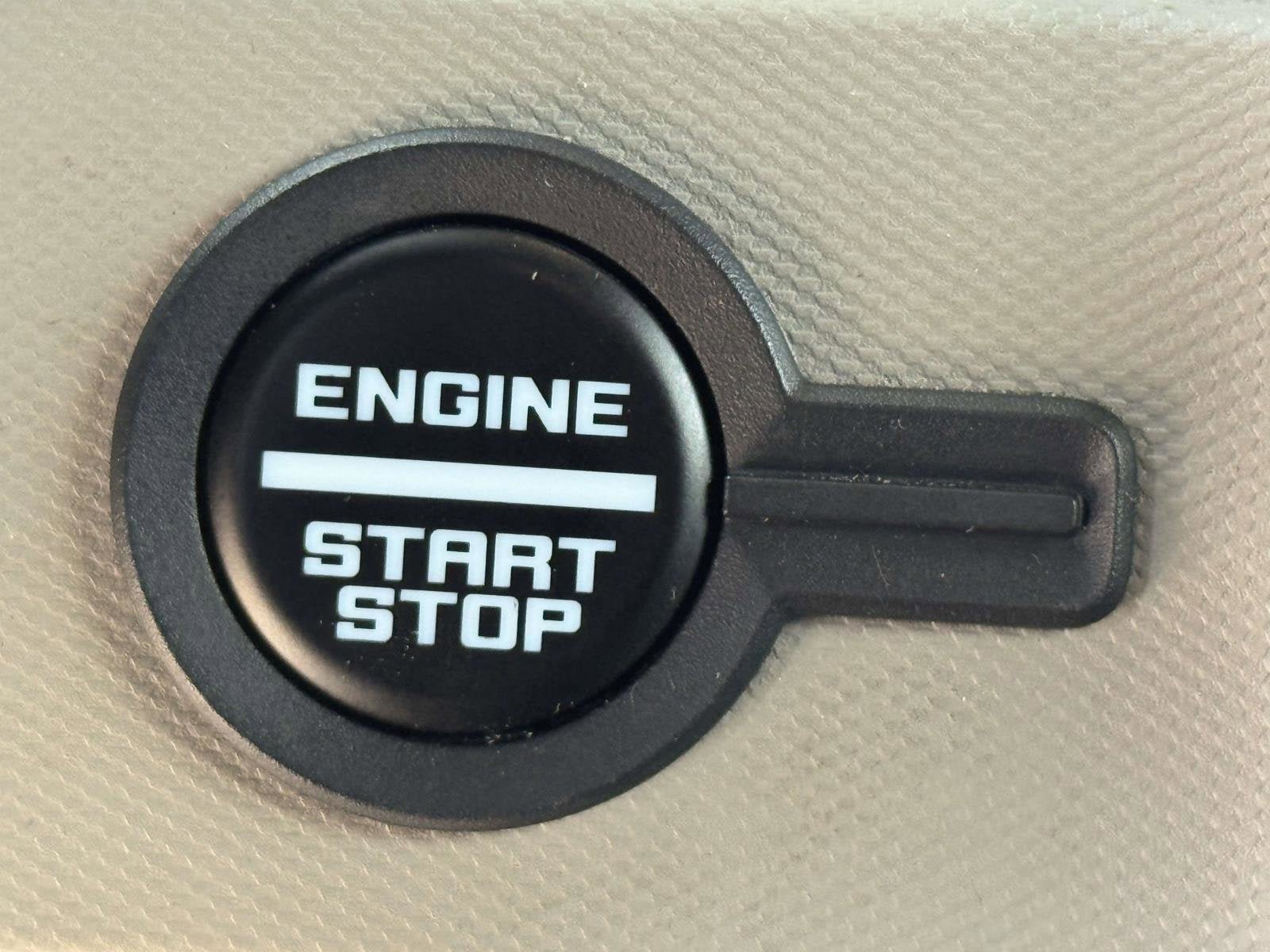 Used 2023 Ford Bronco Wildtrak AWD/4WD image 25
